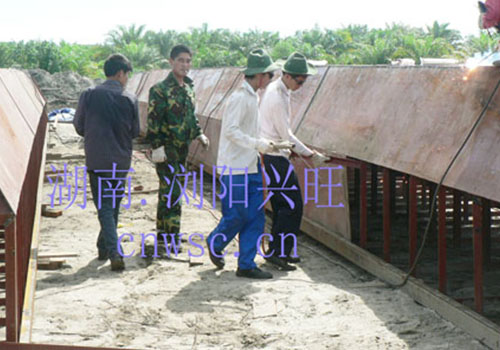 印尼安裝現場(chǎng)（船體成型）