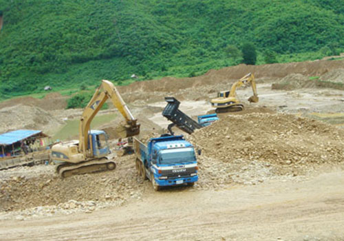 老撾、柬埔寨礦區工程車(chē)
