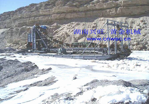 高海拔、高寒凍土礦區，采金船